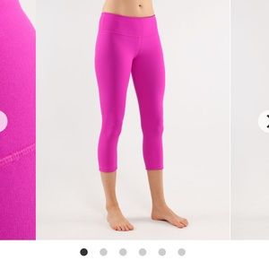 Lululemon Athletic Reversible Crop Leggings